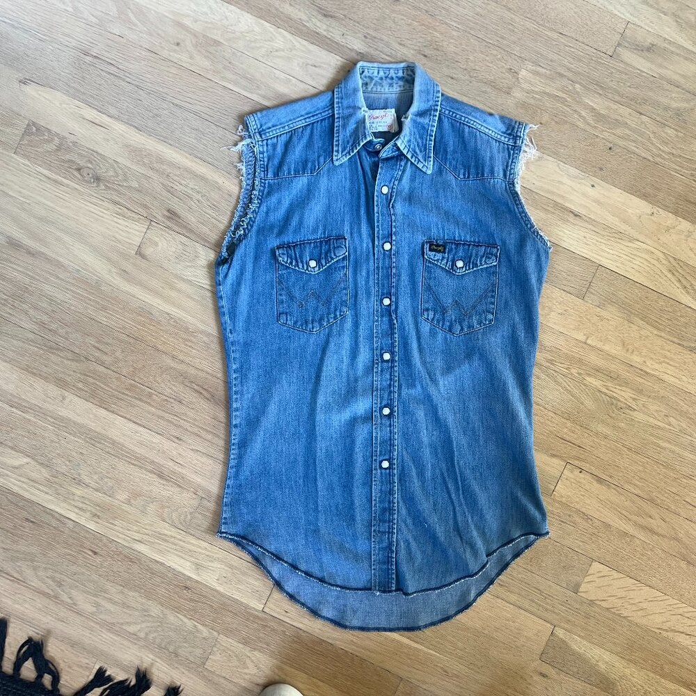 Vintage Wrangler Western Denim Pearl Snap Sleeveless Shirt Mens 15 x 33